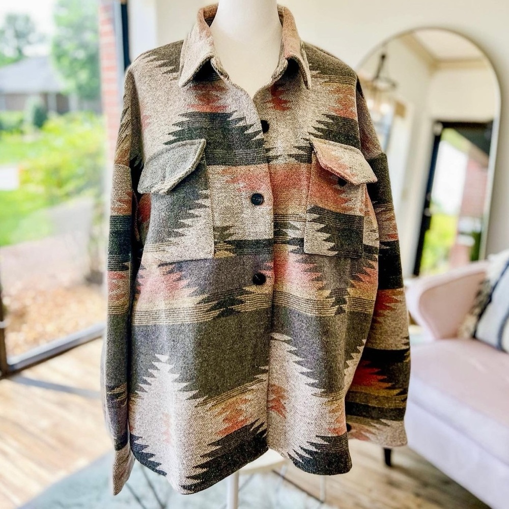 Aria Aztek Shacket in Light/Multi